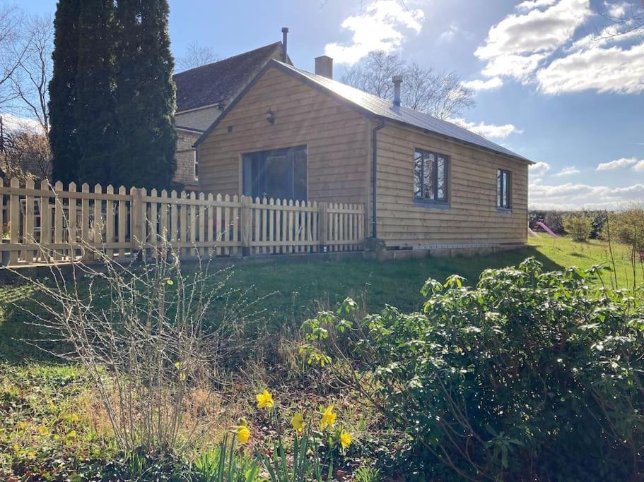 Cosy Retreat In The Heart Of The Cotswolds. Apartment Чипинг Нортън Екстериор снимка